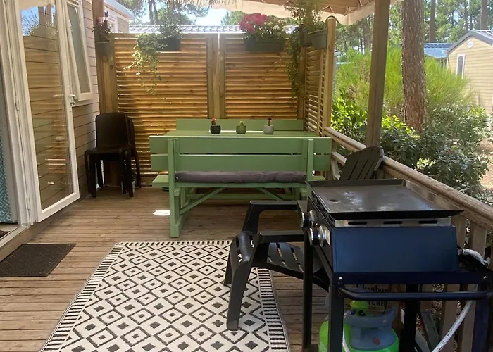 Mobil-home Club 5* Montalivet مكان تخييم *